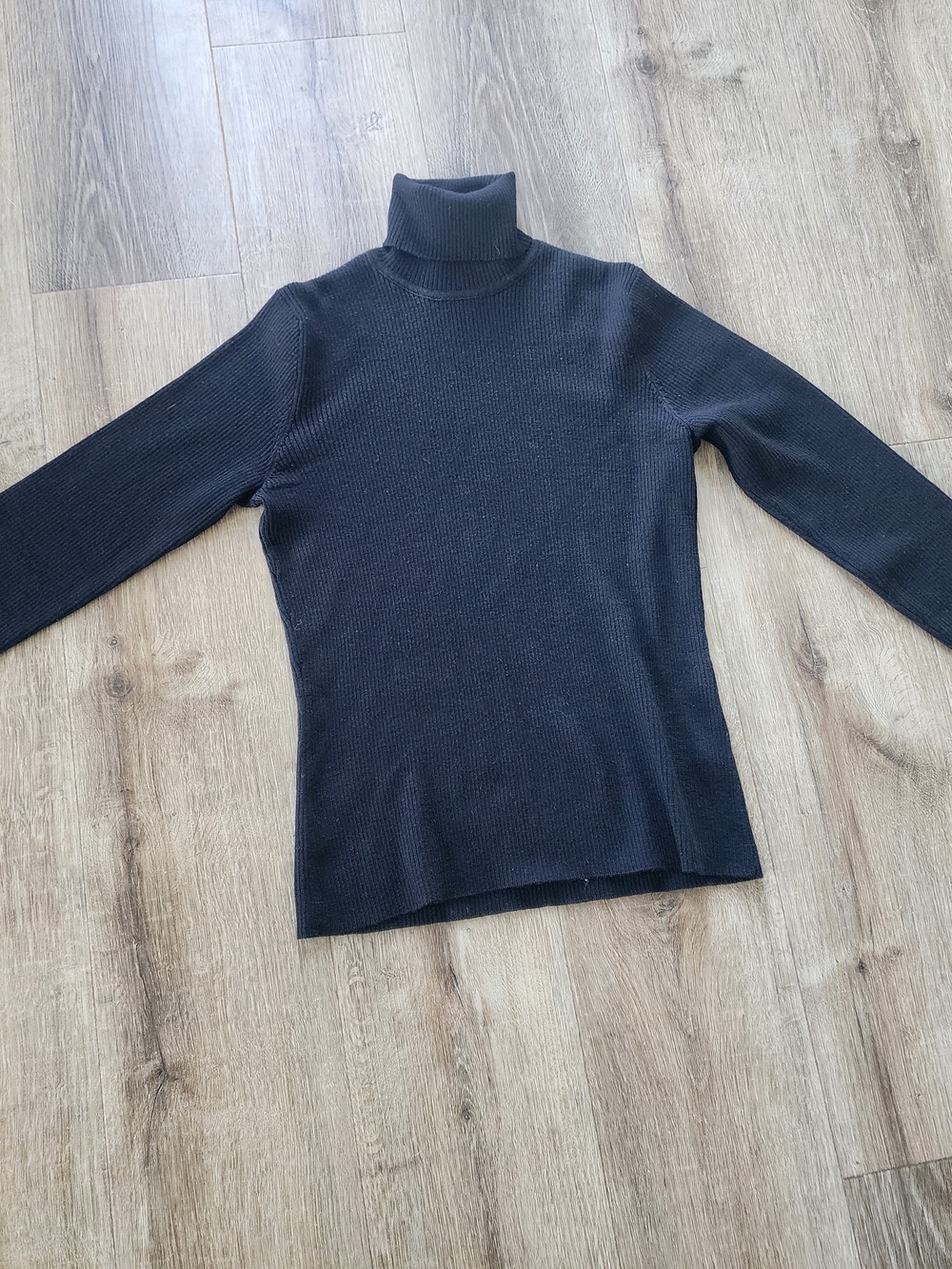J.Crew Black 100% Merino Wool Turtleneck Sweater Women's M Classic